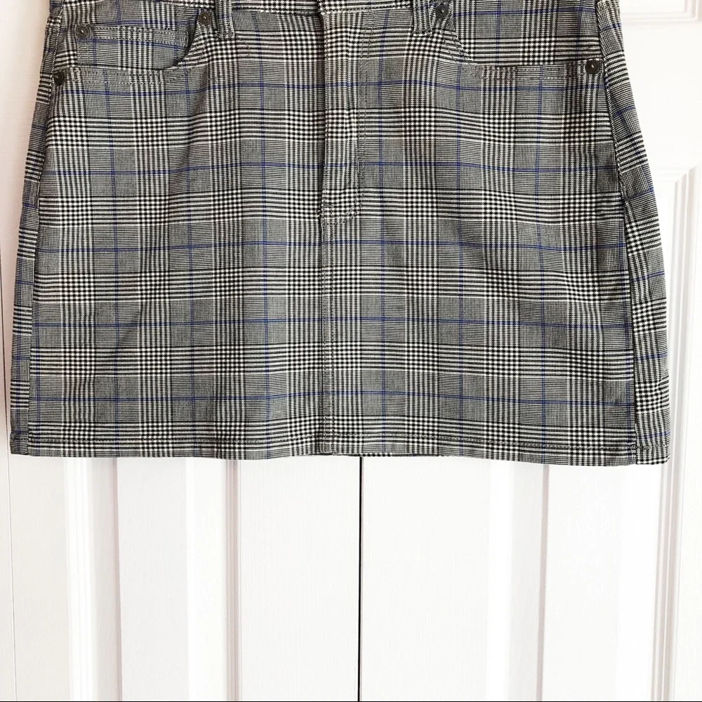 American Eagle Preppy Gray Plaid Super Stretch Hi-Rise Mini Skirt 8